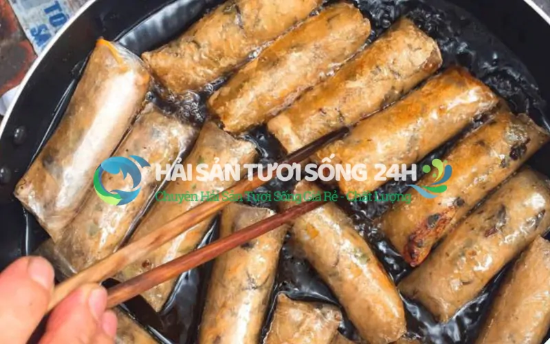 Cách chiên chả nem tôm thịt giòn lâu và không bị vỡ