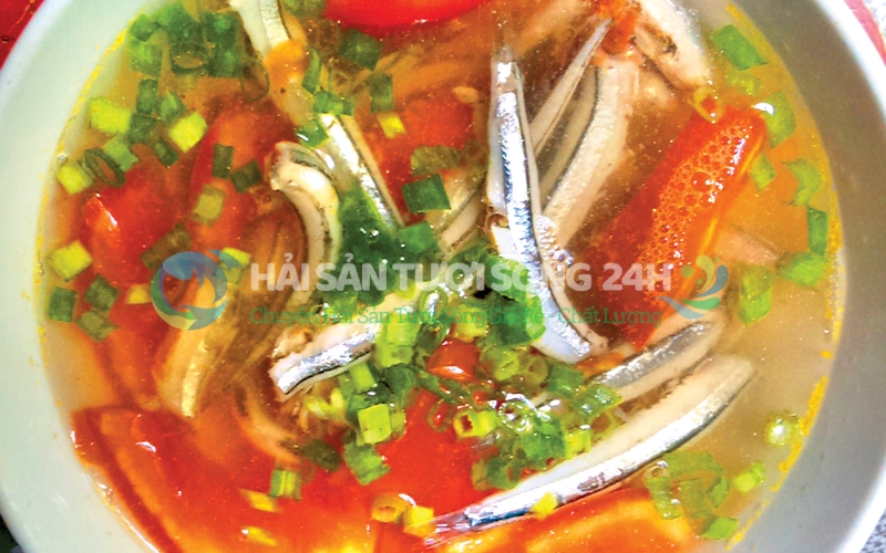 Cá Cơm tươi (cá Dỏng) túi 500g 6 Canh chua cá cơm lá me non