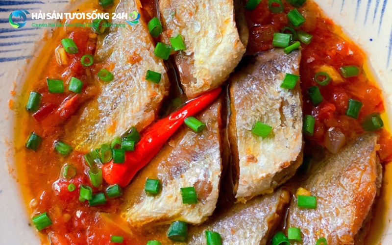 Tại sao bữa cơm nhà nên có món khô cá đù rắc vừng?