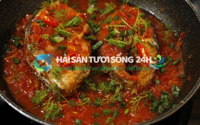 Công thức làm món cá thu 1 nắng sốt cà chua đậm đà