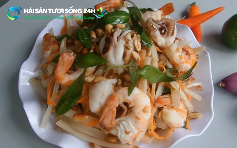 Gỏi mực mai ngó sen