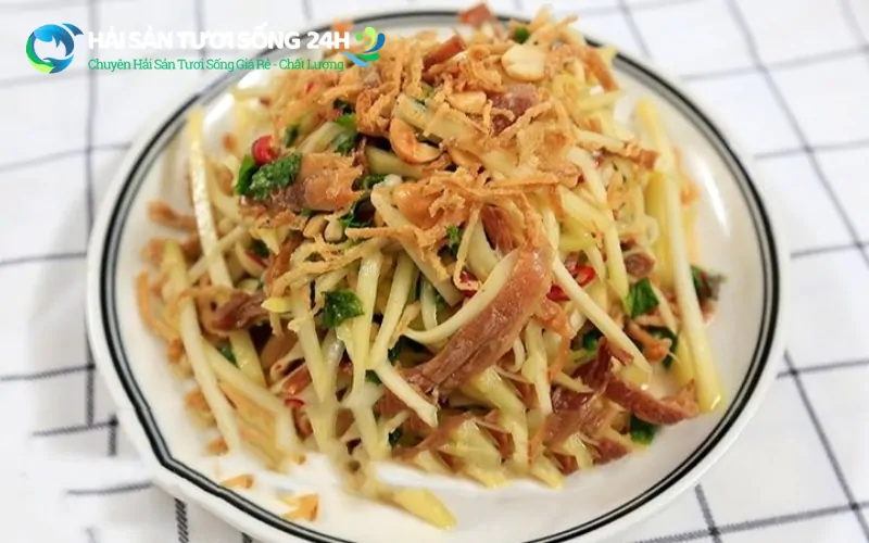 Gỏi xoài mực 1 nắng