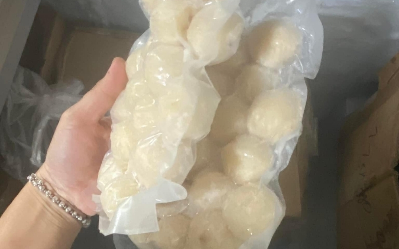 Cửa hàng bán chả mực trong uy tín